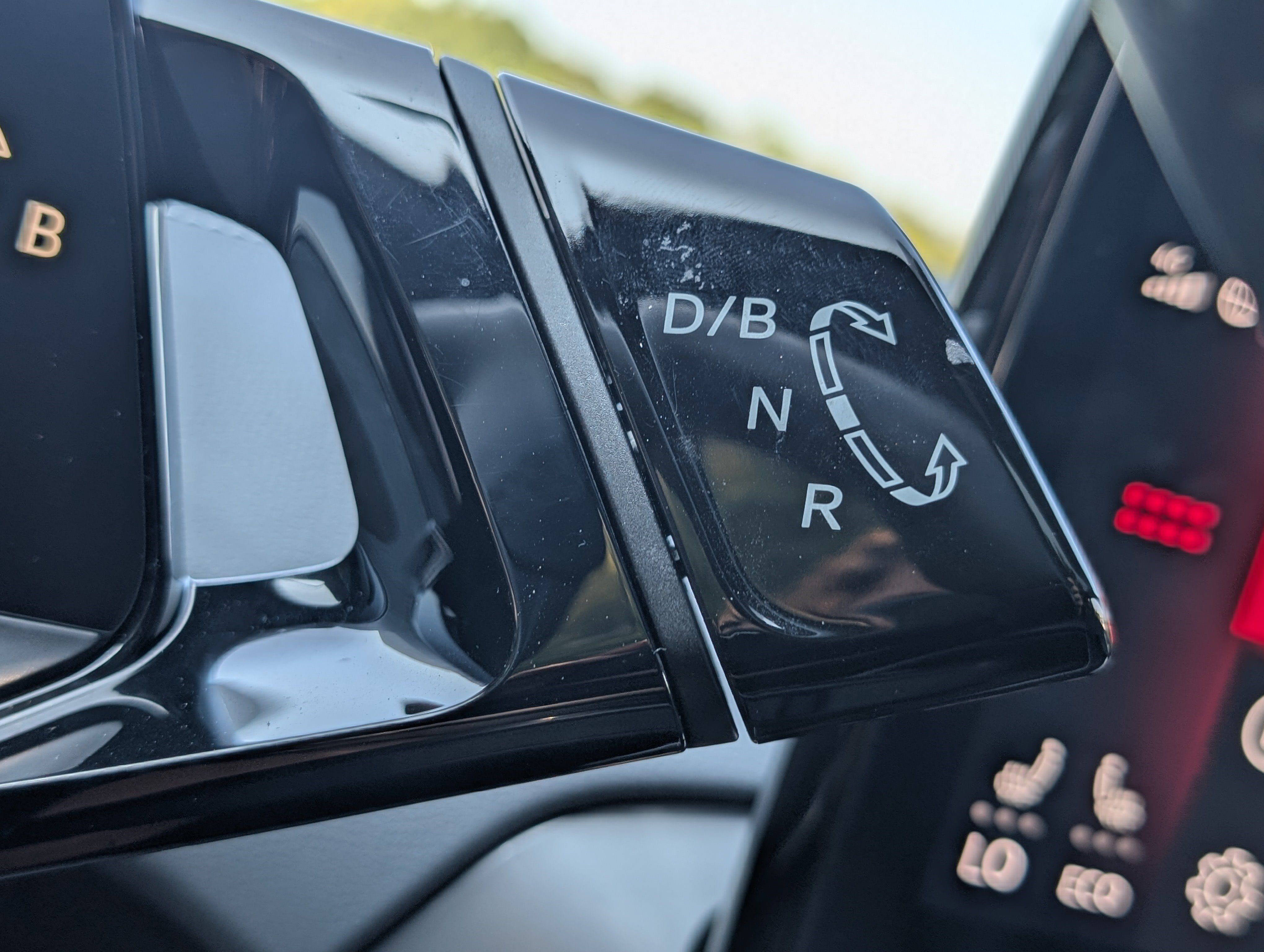 Used 2023 Volkswagen ID.4 S RWD image 31
