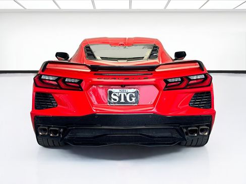 Used 2022 Chevrolet Corvette Stingray Preferred Cpe w/ Z51 Performance Package RWD image 5