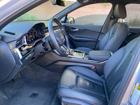 Used 2020 Audi Q7 2.0T Premium Plus AWD/4WD image 28