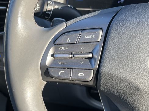 Used 2021 Hyundai Kona Ultimate w/ Cargo Package FWD image 18