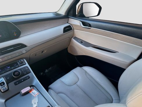 Used 2022 Hyundai Palisade SEL w/ 8P Bench Seat Package image 22