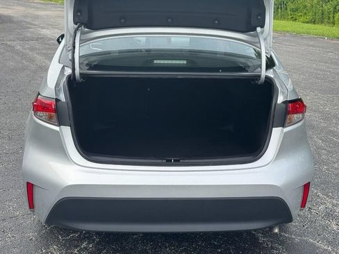 Used 2024 Toyota Corolla LE FWD image 6