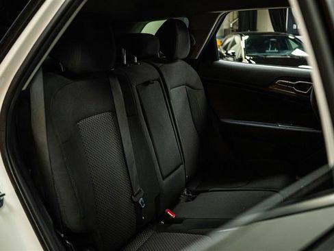 Used 2024 Kia Sportage LX image 11