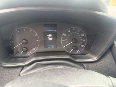 Used 2025 Toyota Corolla LE FWD image 5