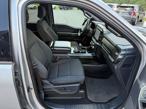 Used 2022 Ford F150 XLT w/ Equipment Group 302A High AWD/4WD image 18