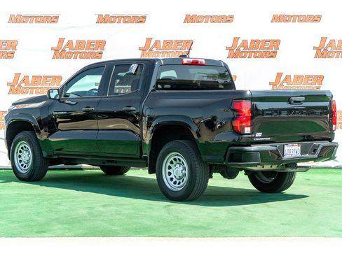 Used 2023 Chevrolet Colorado W/T RWD image 22