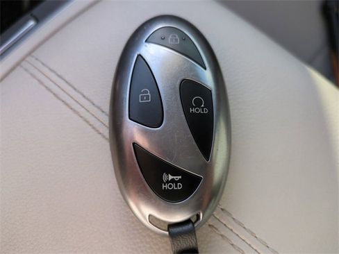 Certified 2025 Hyundai Tucson SE image 33