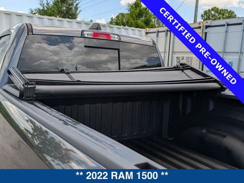 Used 2022 RAM 1500 Laramie AWD/4WD image 17