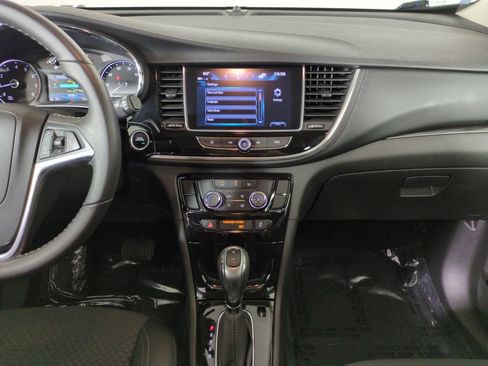 Used 2018 Buick Encore Preferred FWD image 18