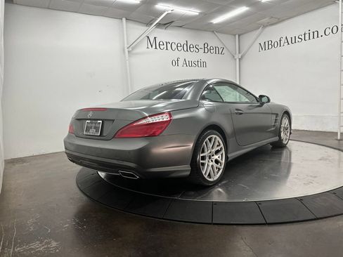 Used 2014 Mercedes-Benz SL 550 image 7