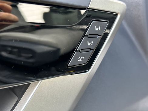 New 2026 Toyota Tundra Limited AWD/4WD image 9