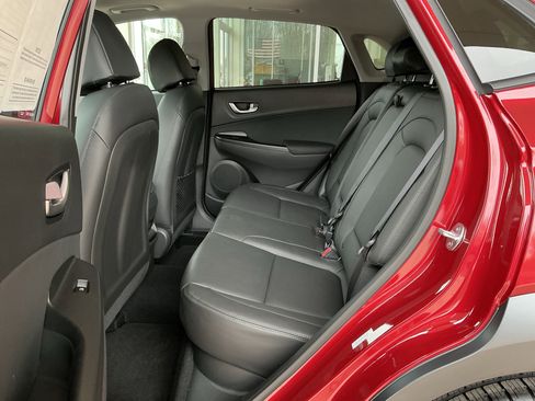 Used 2023 Hyundai Kona Limited image 18