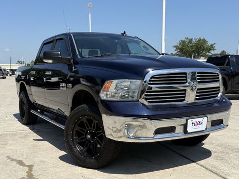 Used 2016 RAM 1500 Lone Star RWD image 2