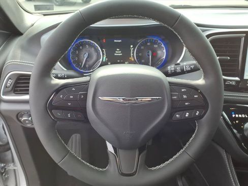 New 2026 Chrysler Pacifica Limited w/ S Appearance Package AWD/4WD image 12
