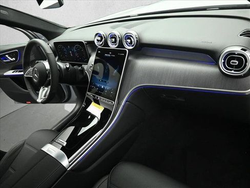 Certified 2026 Mercedes-Benz GLC 300 4MATIC image 28
