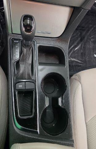 Used 2015 Hyundai Sonata SE FWD image 25