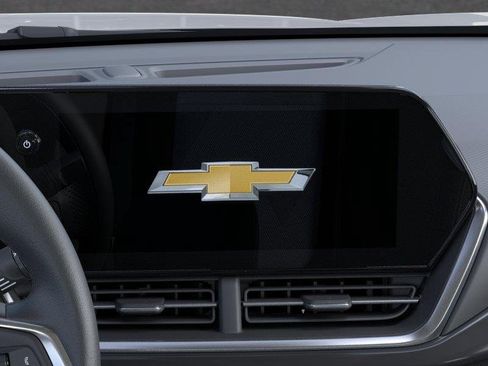 New 2026 Chevrolet Trax ACTIV w/ Sunroof Package FWD image 20