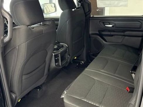 New 2026 RAM 1500 Express AWD/4WD image 17