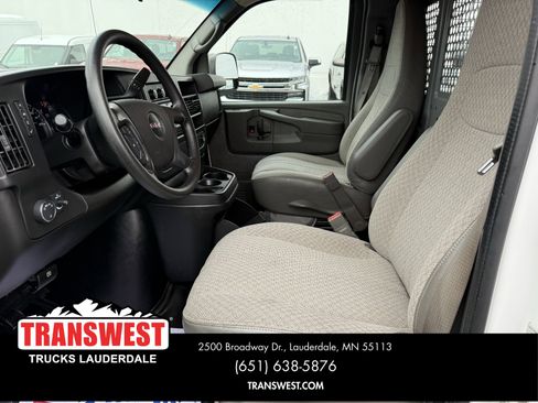 Used 2015 GMC Savana 2500 Work Van image 5