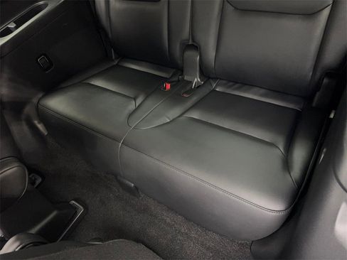 Used 2023 MAZDA CX-9 Touring image 39