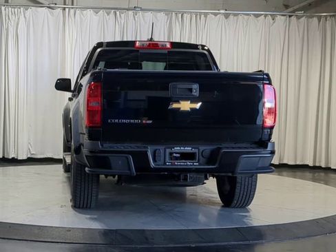 Used 2017 Chevrolet Colorado Z71 AWD/4WD image 9