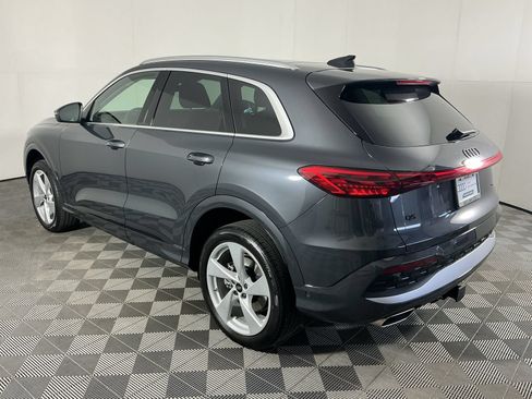 Used 2025 Audi Q5 Premium w/ Premium Plus AWD/4WD image 6