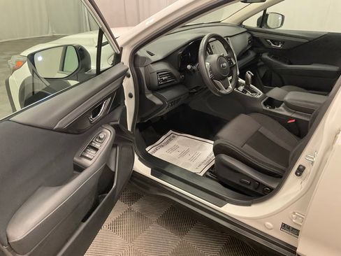 Used 2025 Subaru Outback Premium w/ Popular Package #1A AWD/4WD image 10