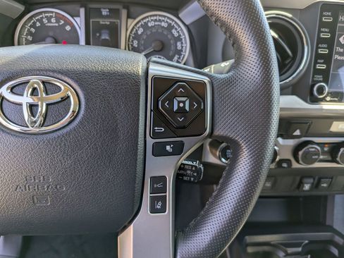 Used 2023 Toyota Tacoma SR5 w/ Technology Package AWD/4WD image 31