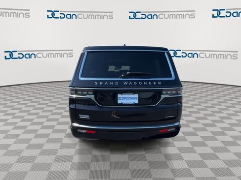 Used 2023 Jeep Grand Wagoneer Series II image 7