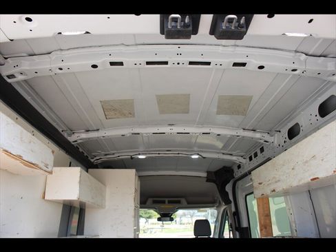 Used 2019 Ford Transit 250 130 Medium Roof image 10