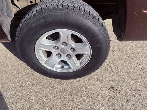 Used 2005 Dodge Dakota SLT w/ Trailer Tow Group RWD image 11