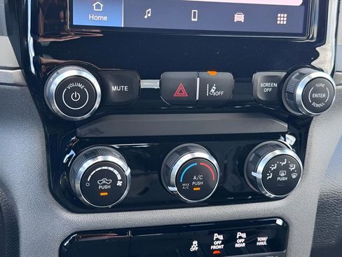 Used 2025 RAM 1500 Tradesman AWD/4WD image 30