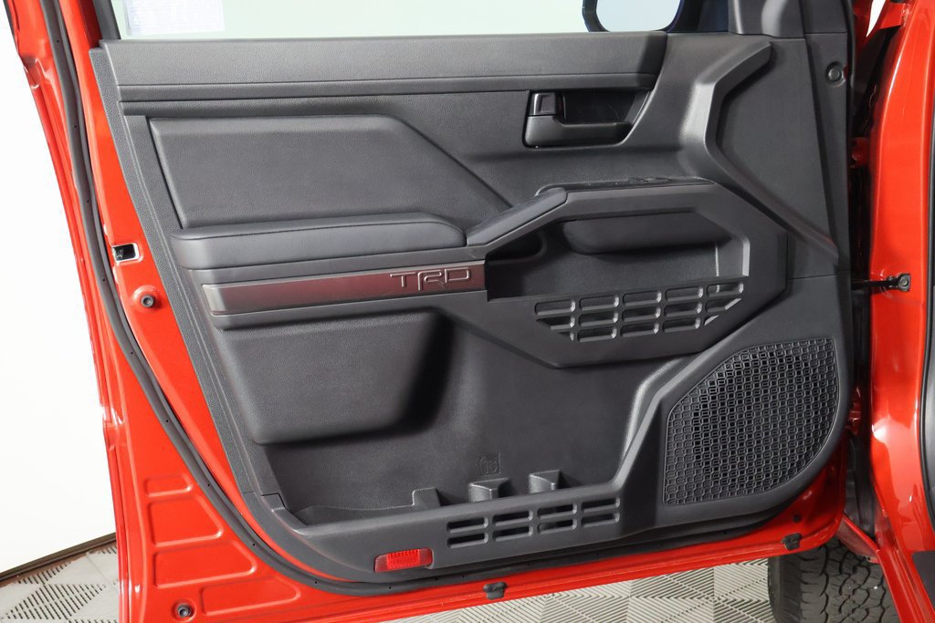 Used 2026 Toyota Tacoma SR5 RWD image 10