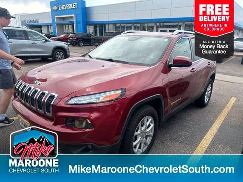 Used 2015 Jeep Cherokee Latitude w/ Cold Weather Group AWD/4WD image 1