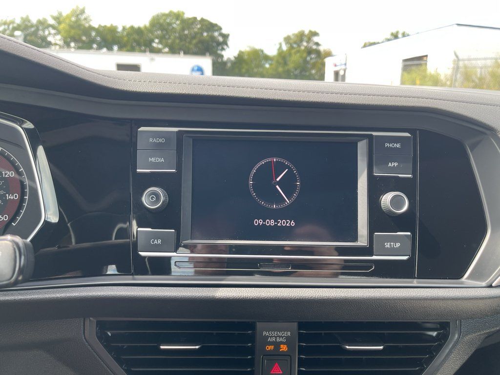 Used 2019 Volkswagen Jetta R-Line FWD image 14