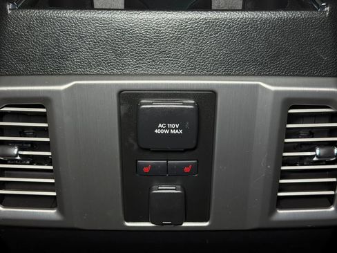 Used 2015 Ford F150 Platinum w/ Equipment Group 701A Luxury AWD/4WD image 21