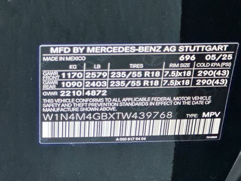 Certified 2026 Mercedes-Benz GLB 250 image 38