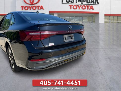 Used 2025 Volkswagen Jetta S FWD image 32