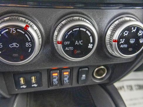 Used 2021 Mitsubishi Outlander Sport SE image 24