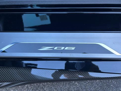 Used 2025 Chevrolet Corvette Z06 image 20