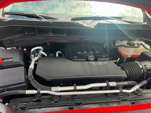 Used 2023 Chevrolet Silverado 1500 LT AWD/4WD image 18