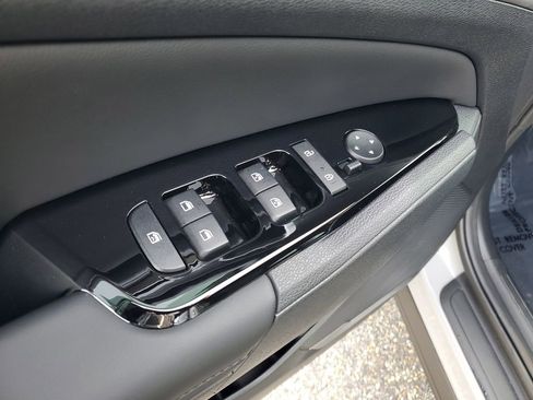 Used 2025 Kia Sportage X-Line image 9