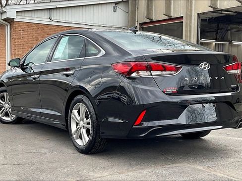 Used 2018 Hyundai Sonata Limited w/ Cargo Package image 11