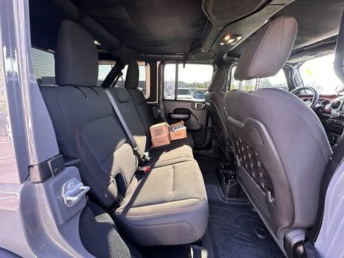 Used 2019 Jeep Wrangler Unlimited Rubicon AWD/4WD image 31