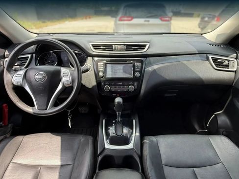 Used 2014 Nissan Rogue SL AWD/4WD image 3