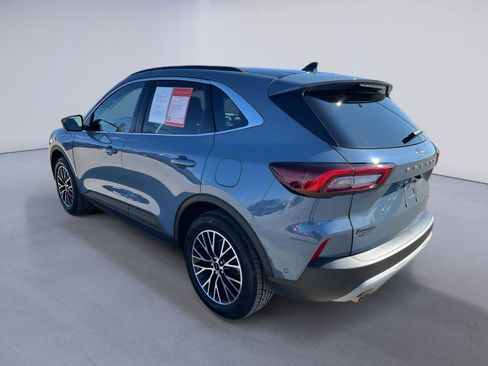 Used 2023 Ford Escape SE w/ PHEV Premium Package image 5
