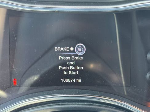 Used 2018 Jeep Grand Cherokee Altitude AWD/4WD image 25