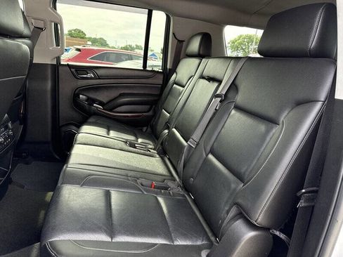 Used 2018 GMC Yukon XL SLT AWD/4WD image 19