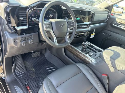 New 2026 Chevrolet Silverado 1500 LT Trail Boss w/ Convenience Package II image 12