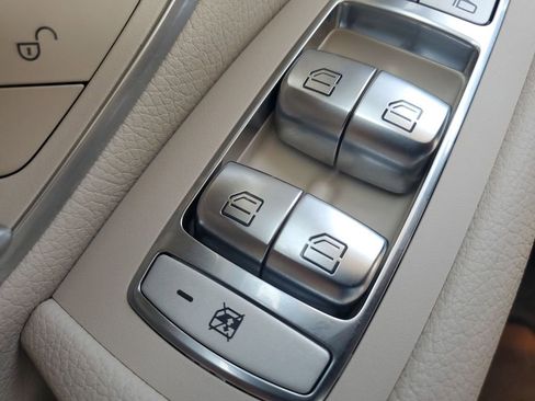 Used 2021 Mercedes-Benz GLC 300 image 34